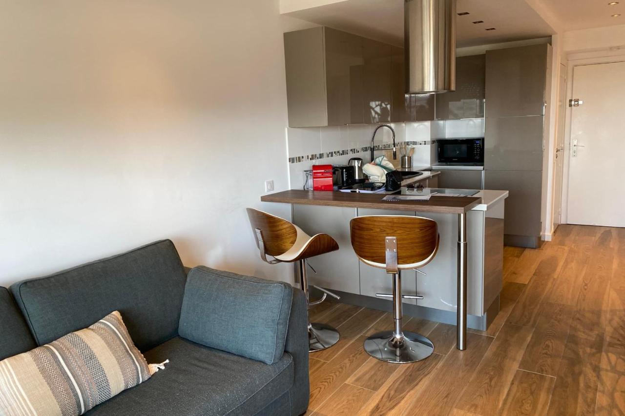 We Cannes ! Terrace Sea View Swimming Pool Car Park Cannes Center Apartment *